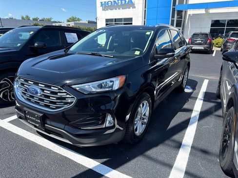 Used 2020 Ford Edge SEL w/ Convenience Package FWD image 2