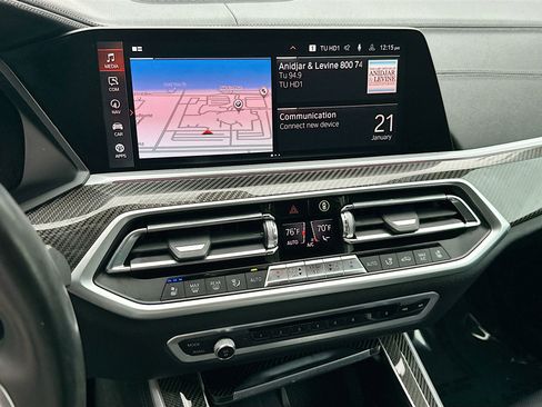 Used 2022 BMW X5 M50i w/ Premium Package image 13