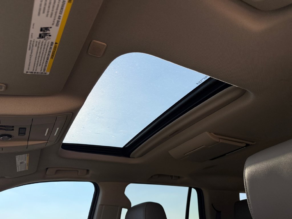 Used 2019 Chevrolet Tahoe Premier AWD/4WD image 47