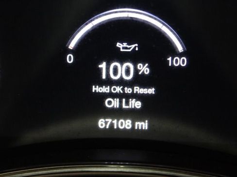 Used 2019 Jeep Grand Cherokee Altitude AWD/4WD image 6