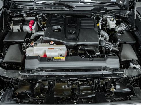 Used 2023 Toyota Tundra Platinum image 22