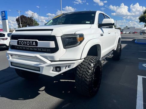 Used 2017 Toyota Tundra Platinum AWD/4WD image 3