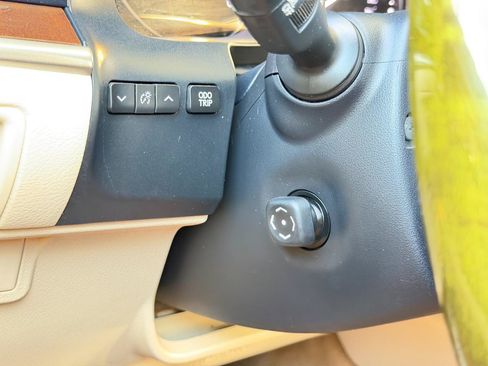 Used 2015 Lexus ES 350 w/ Luxury Package FWD image 73