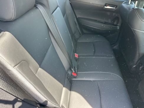 Used 2023 Toyota Corolla Cross XLE w/ Convenience Package image 15