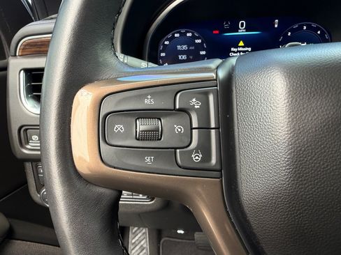 Used 2024 Chevrolet Tahoe High Country w/ Advanced Technology Package AWD/4WD image 18