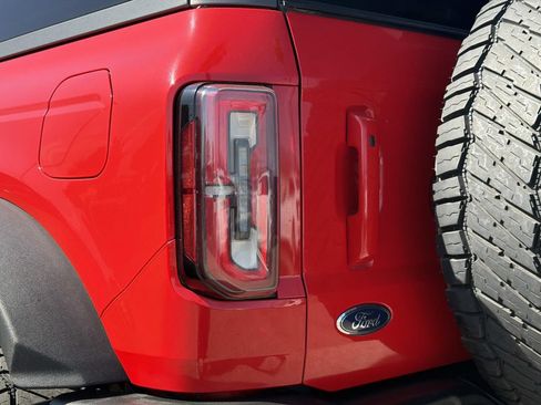 Used 2021 Ford Bronco Wildtrak AWD/4WD image 7