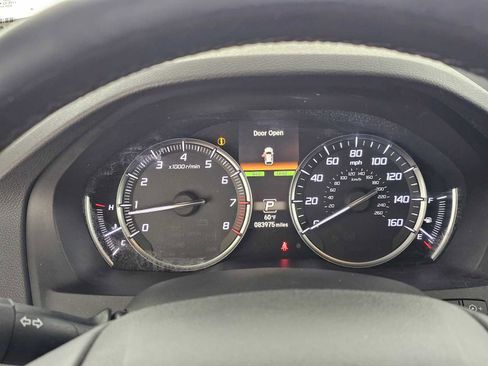 Used 2020 Acura MDX FWD image 25