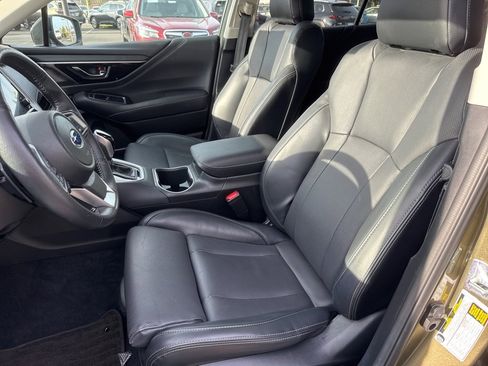 Used 2024 Subaru Outback Limited image 14