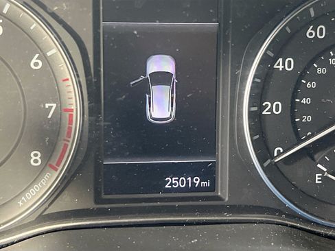 Used 2023 Hyundai Kona SEL AWD/4WD image 12