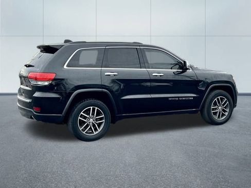 Used 2017 Jeep Grand Cherokee Limited image 17