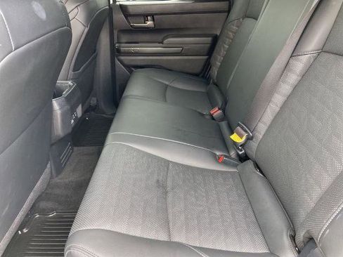 Used 2024 Toyota Tacoma TRD Sport w/ TRD Sport Premium Package AWD/4WD image 22