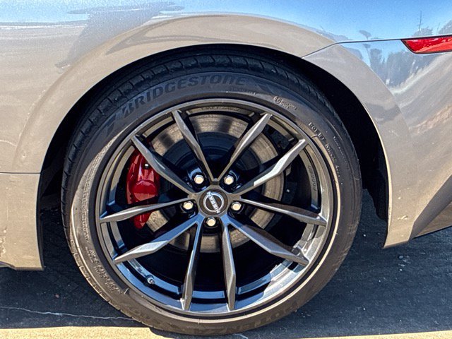 Used 2025 Nissan Z Performance w/ Floor Mat Package RWD image 12