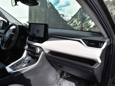 Certified 2023 Toyota RAV4 XLE Premium image 25