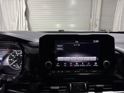 Used 2024 Nissan Pathfinder SV FWD image 28