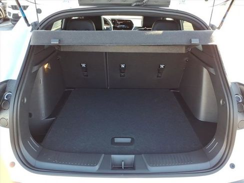 New 2026 Chevrolet Trax RS w/ Sunroof Package image 4