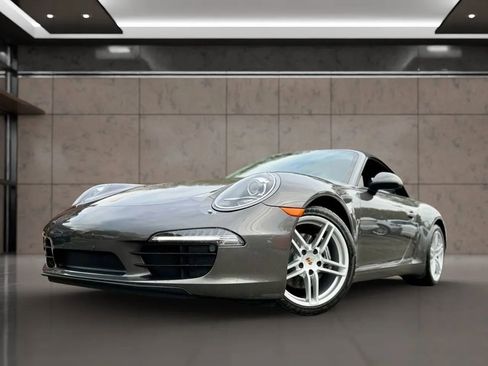 Used 2013 Porsche 911 Carrera image 3