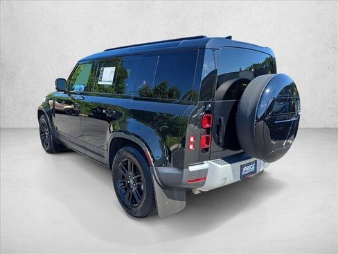 Used 2025 Land Rover Defender 110 S AWD/4WD image 7