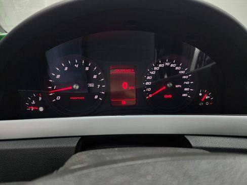 Used 2009 Pontiac G8 GT w/ Premium Package image 10