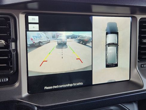 Used 2021 Ford Bronco First Edition image 8