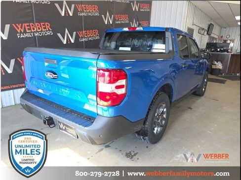 Used 2025 Ford Maverick XLT w/ Equipment Group 301A image 2