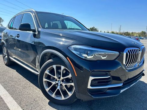 Used 2022 BMW X5 xDrive40i w/ Premium Package image 1