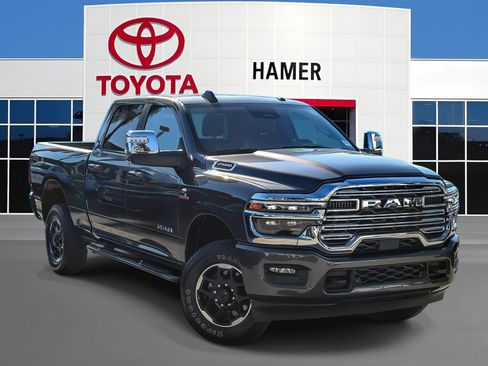 Used 2025 RAM 2500 Laramie image 1