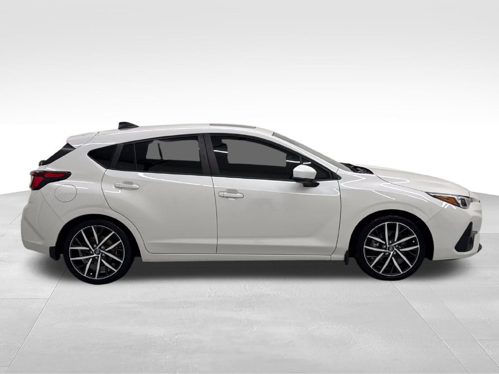 Certified 2024 Subaru Impreza 2.0i Sport AWD/4WD image 9