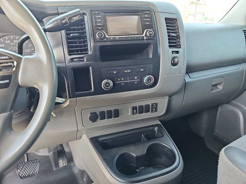 Used 2018 Nissan NV 1500 SV RWD image 18