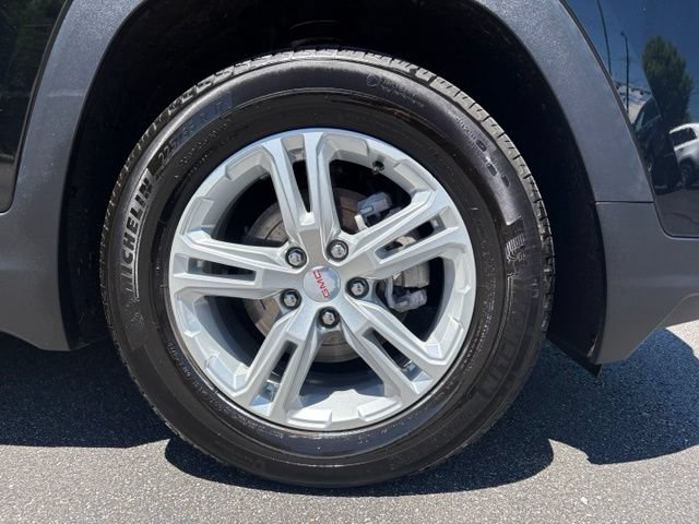 Certified 2024 GMC Terrain SLE w/ LPO, Floor Liner Package FWD image 18