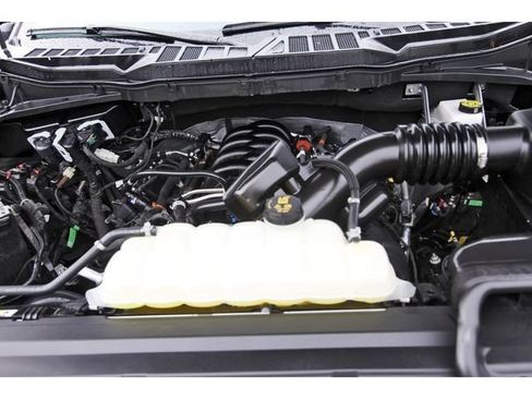 Used 2025 Ford F150 XLT w/ Equipment Group 301A Standard AWD/4WD image 30