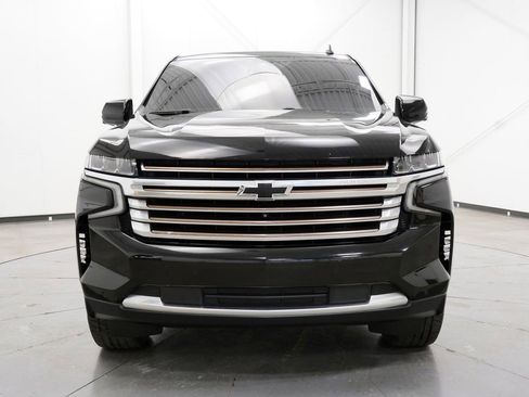 Used 2021 Chevrolet Tahoe High Country w/ Premium Package image 2