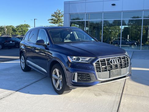 Used 2020 Audi Q7 2.0T Premium AWD/4WD image 2