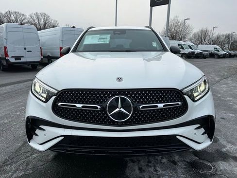 New 2026 Mercedes-Benz GLC 300 4MATIC image 2