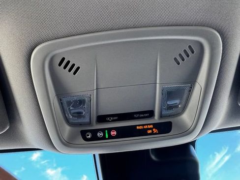 Used 2023 Chevrolet Malibu LS FWD image 28
