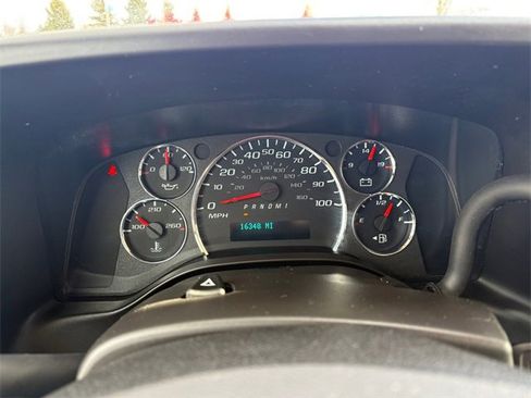 Used 2024 GMC Savana 2500 w/ Driver Convenience Package image 20