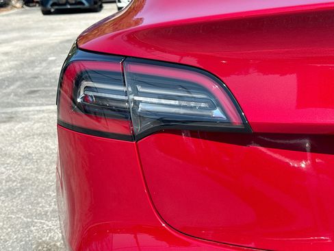 Used 2019 Tesla Model 3 Standard Range Plus RWD image 10