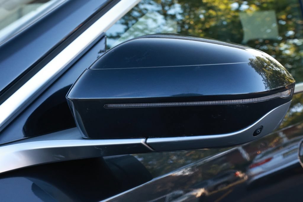 Used 2025 BMW 530i RWD image 21