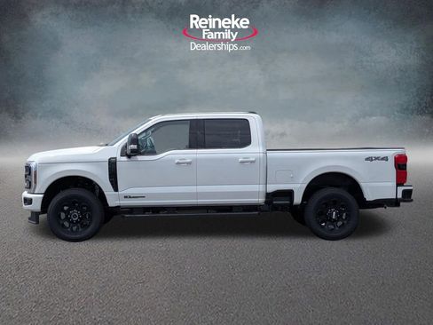 New 2026 Ford F250 Lariat w/ Black Appearance Package AWD/4WD image 9