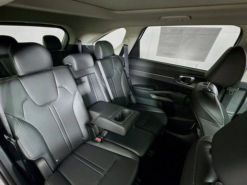 New 2026 Kia Sorento S image 28