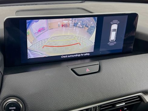 Used 2025 MAZDA CX-70 Plug-In Hybrid w/ Premium Pkg image 10