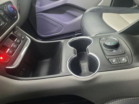 Used 2018 GMC Terrain SLE w/ Driver Convenience Package image 26