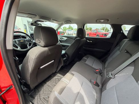 Used 2024 Chevrolet Blazer LT w/ Convenience Package FWD image 30