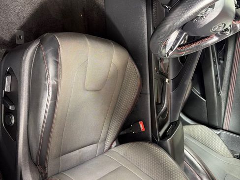Used 2022 Hyundai Elantra N Line FWD image 8