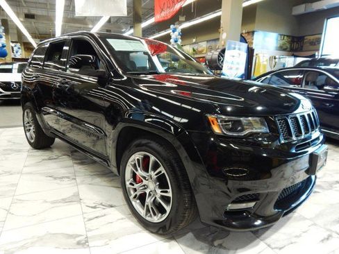 Used 2021 Jeep Grand Cherokee SRT image 1