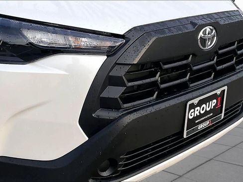 Used 2026 Toyota Corolla Cross L FWD image 29