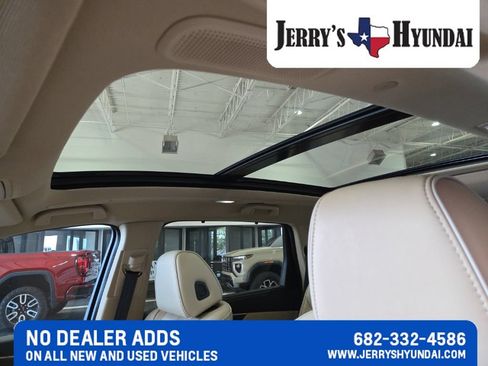 Used 2025 Acura MDX SH-AWD w/ Advance Package image 8