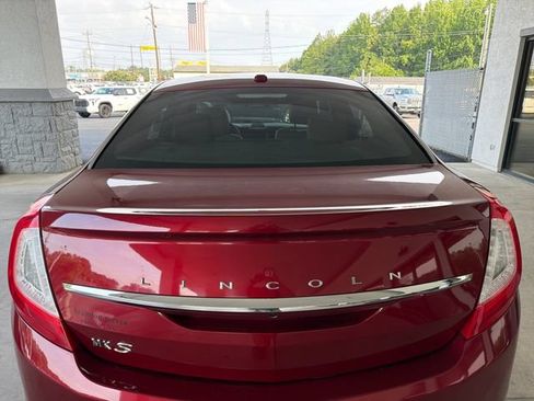 Used 2015 Lincoln MKS w/ Equipment Group 101A FWD image 29