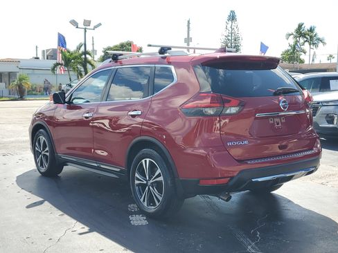 Used 2017 Nissan Rogue SL image 8