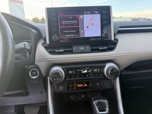 Used 2019 Toyota RAV4 Limited w/ Cold Weather Package image 22