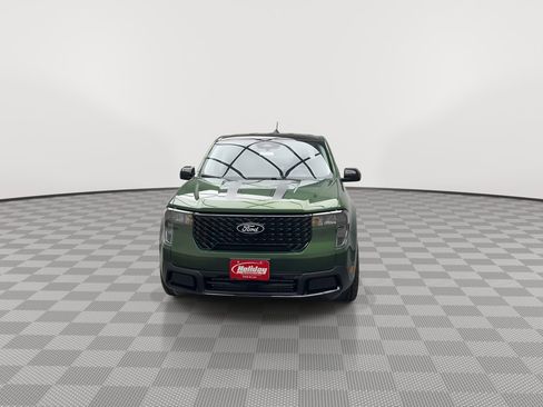 New 2025 Ford Maverick XLT w/ XLT Luxury Package image 32